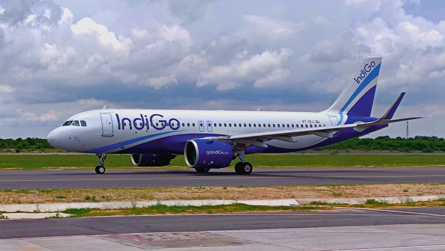 IndiGo Udaipur flight returns to Delhi airport after an engine failure | EXCLUSIVE