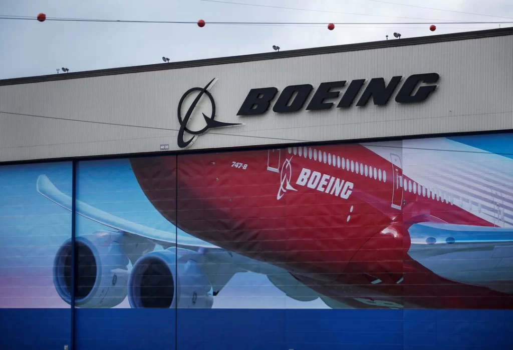 Boeing, Airbus Urge to Delay 5G Service Over Safety Concerns