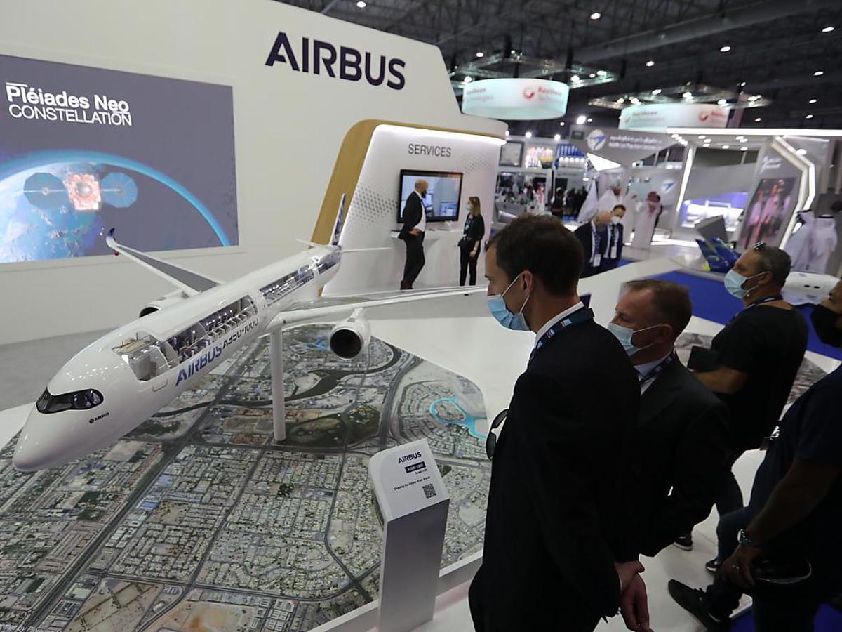 Airbus новости. Авиасалон в Дубае 2021. Дубай аэрошоу 2021.