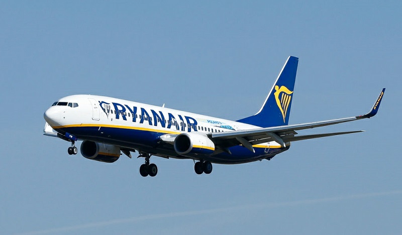 Ryanair Boeing 737 jet diverts to France following reports of fire on board