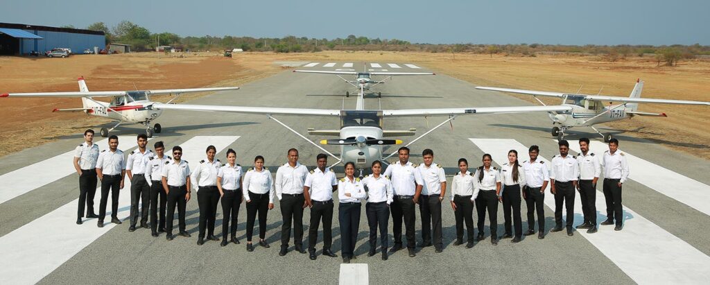 India is known for a number of flying clubs. Here is a lIst of top performing flying clubs in India offering  pilot training programs. 
