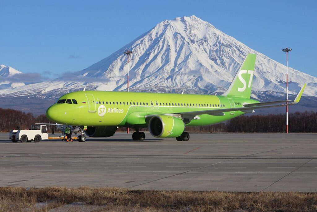 S7 Airlines, Russia 's second-largest airline, has declared that all international flights will be cancelled as of March 5, 2022.
