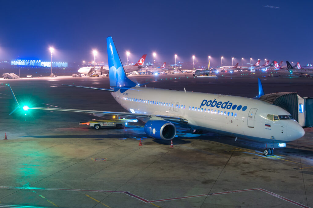 Pobeda, a Russian airline, is apparently preparing to reduce its fleet by roughly 40% and keep the remaining 16 Boeing 737-800