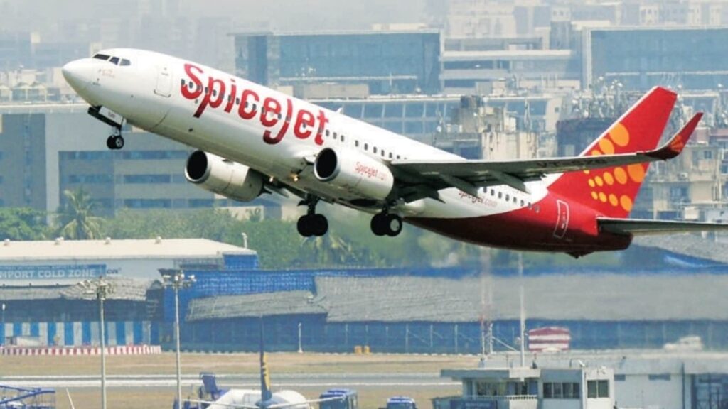 India's flying public is becoming increasingly dissatisfied with the country's airlines - spicejet and IndiGo. Know more here 