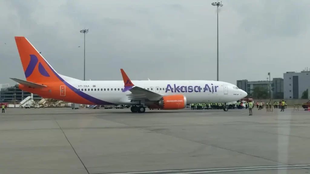 Akasa Air cancelled Ahmedabad-Bengaluru flight due to technical snag |EXCLUSIVE