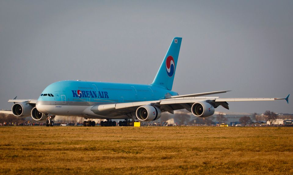 Korean Air is looking to hire pilots for a 5-year renewable contract, implying that the flying behemoth isn't going anywhere anytime soon. 