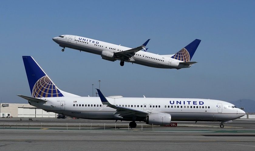 Two United Airlines Aircraft Collided At Newark Liberty Airport | Exclusive