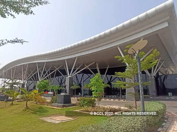 In the 2022 Skytrax World Airport Awards, Kempegowda International Airport was named the finest regional airport in India and South Asia.
