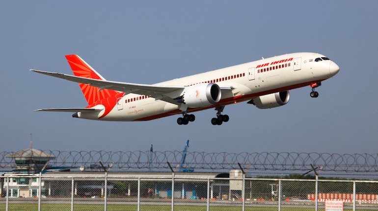 Air India Bangkok - Delhi flight Returns after Takeoff due to "Slats Failure"| Exclusive