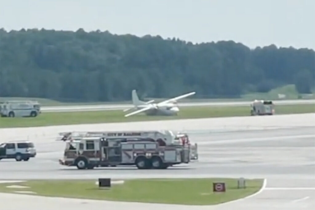 Pilot jumps from plane before emergency landing