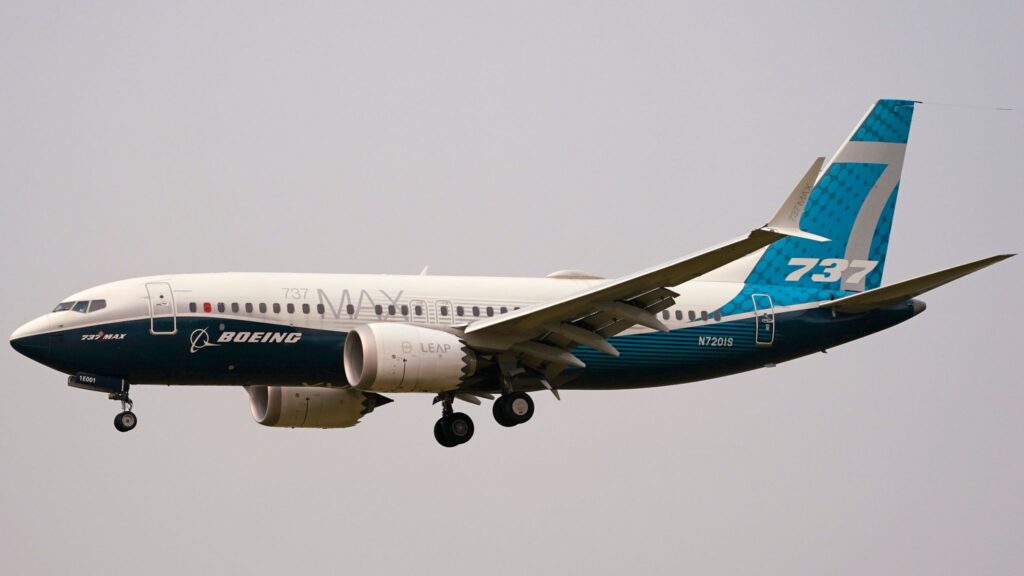 Boeing wins $8bn 737 MAX jet orders from Miami's 777 partners