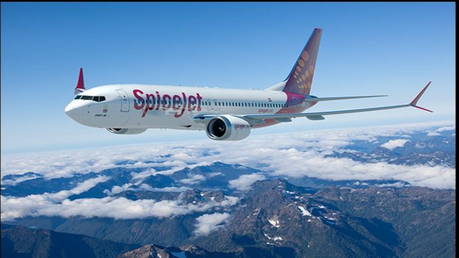 SpiceJet passengers complain about lost baggage and seek a