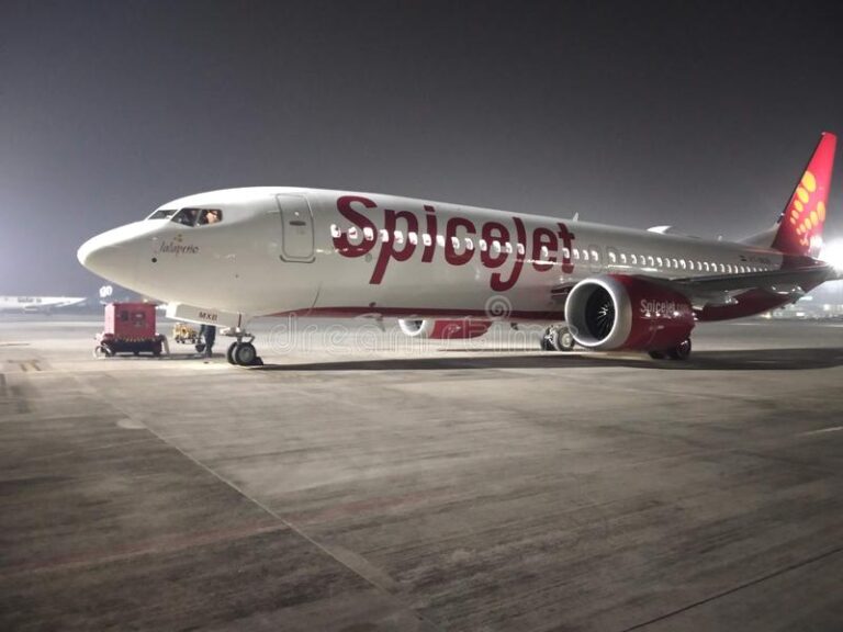 Spicejet Flight Condition SpiceJet reported another fault, flight delayed as nose wheel ...