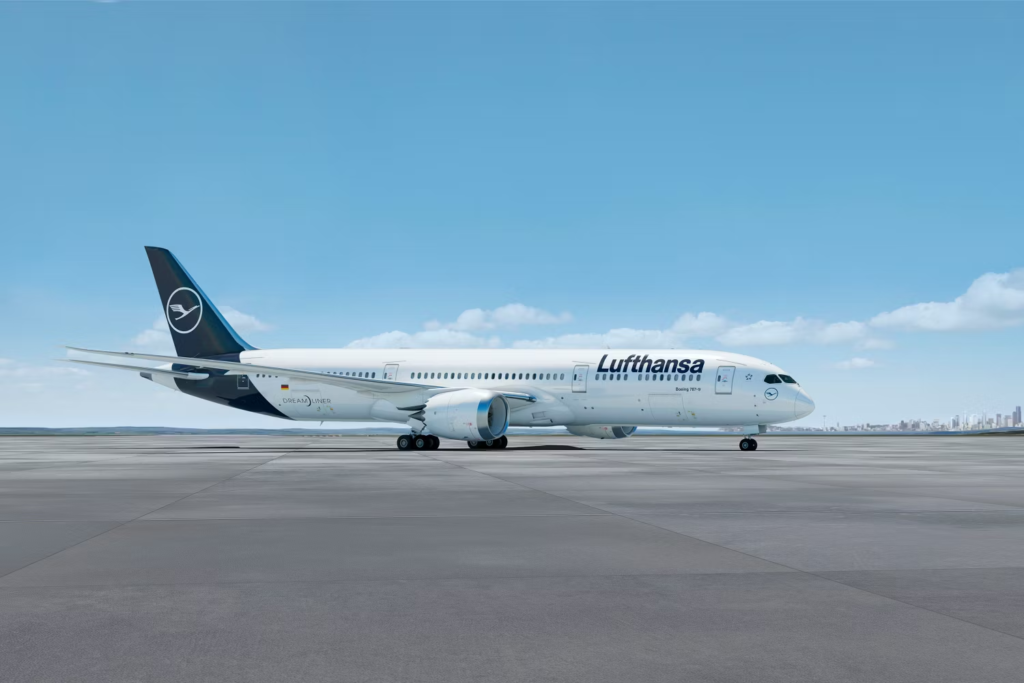 Lufthansa Set to Take Delivery of Its First 787 Dreamliner in August