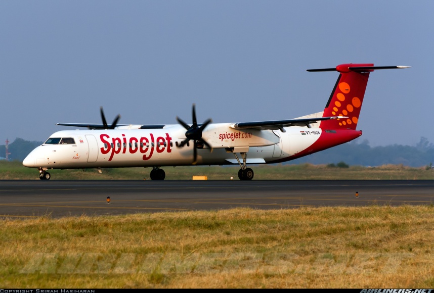 SpiceJet turboprop's windscreen damaged by a kite during landing | EXCLUSIVE