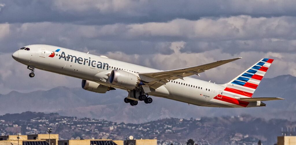 American Airlines has received its 50th Boeing 787 today. Recently, the carrier has been actively pursuing Dreamliners.
