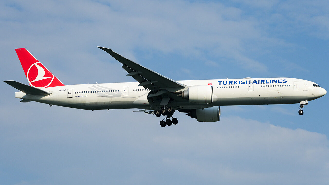 Indigo airlines wet leases Boeing 777 from Turkish airlines to fly from Delhi to Istanbul |