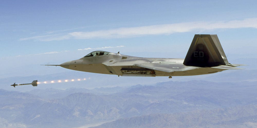 U.S fighter plane F-22 Raptor shoots down suspected Chinese spy balloon | Exclusive
