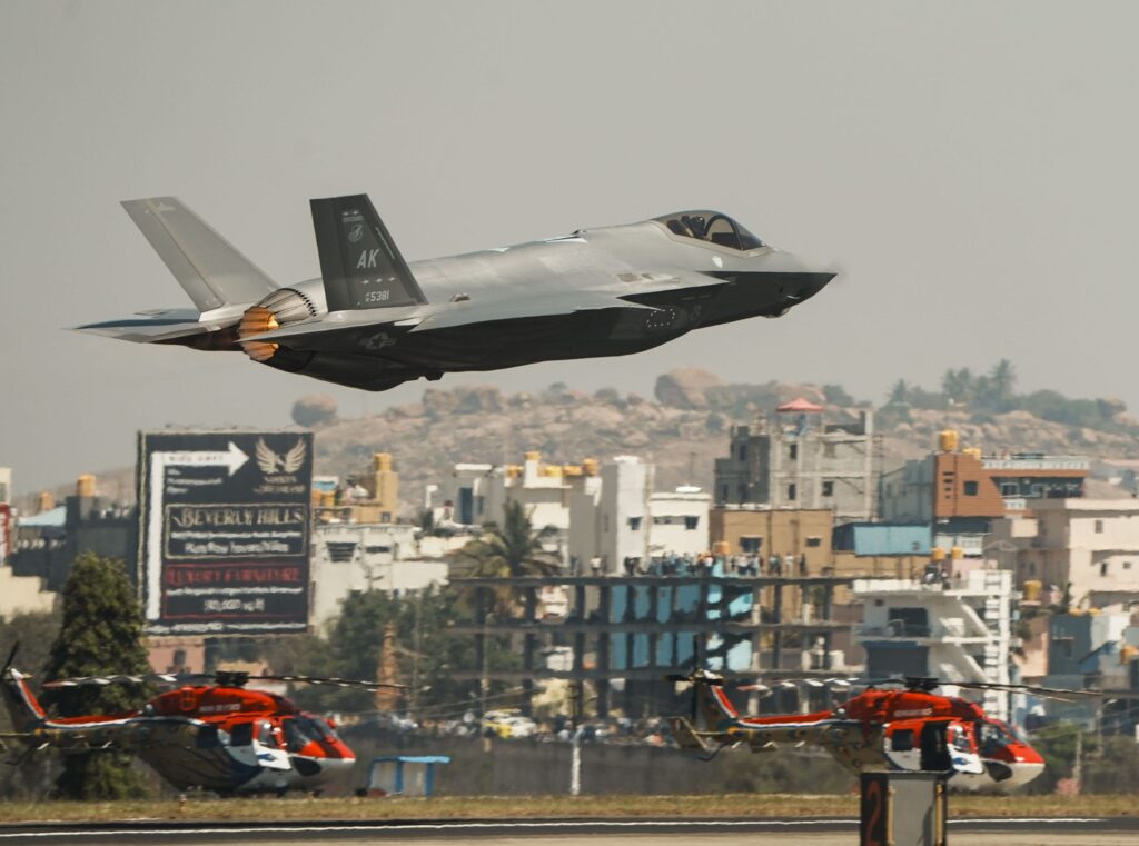 The United States Displays Its Most Advanced Fighter Jet F-35 In India’s Largest Aerospace Exhibition | Exclusive