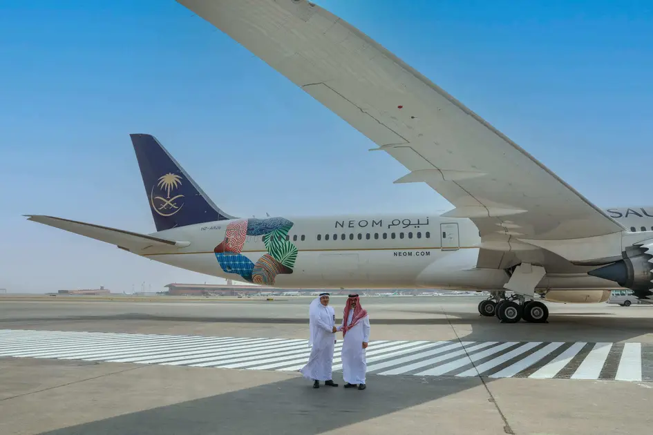 NEOM, the futuristic city taking shape in the northwest corner of Saudi Arabia, is advancing its regional airline connectivity with the introduction of a new flight service by Qatar Airways (QR).