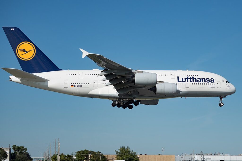 German flag carrier Lufthansa (LH) has successfully reactivated three of its Airbus A380 aircraft, identified by their registration numbers as D-AIMK, D-AIMM, and D-AIML. 