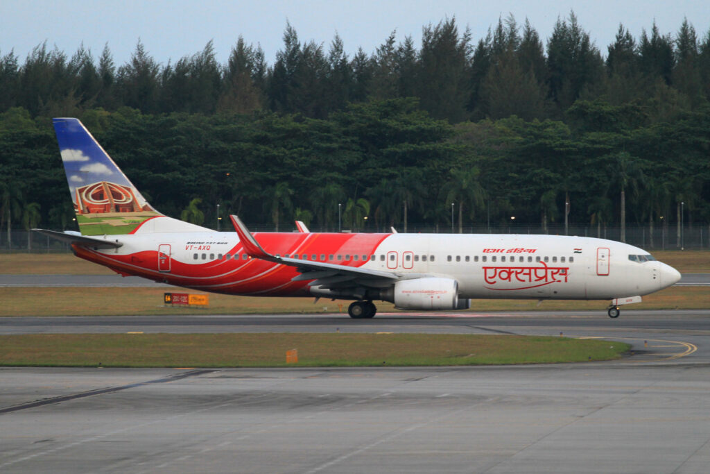 Air India Express 737 Flight Collides with IndiGo A320neo on Ground at Kolkata | Exclusive