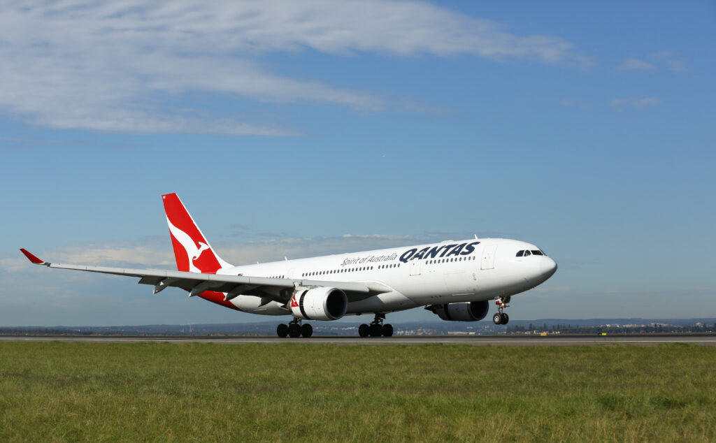 Qantas Launches the New Flights between Melbourne and Exmouth