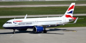 British Airways Stockholm to London Heathrow flight diverted to Gatwick | Exclusive