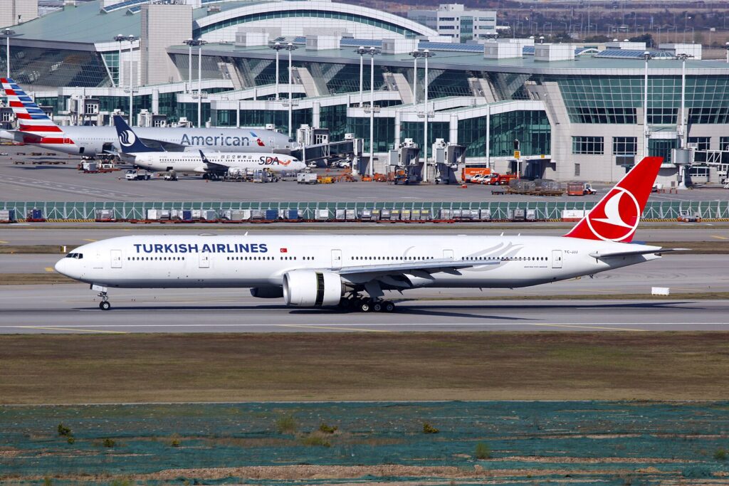 Turkish Airlines (TK), has ramped up its US operations by adding new flights to Atlanta (ATL), Detroit (DTW), and Seattle (SEA).