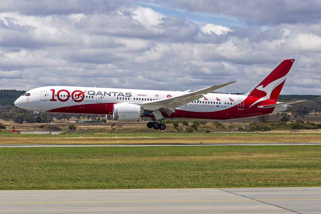 Qantas Resumes Sydney to New York Flights First Time After 3 Years with Stop in New Zealand