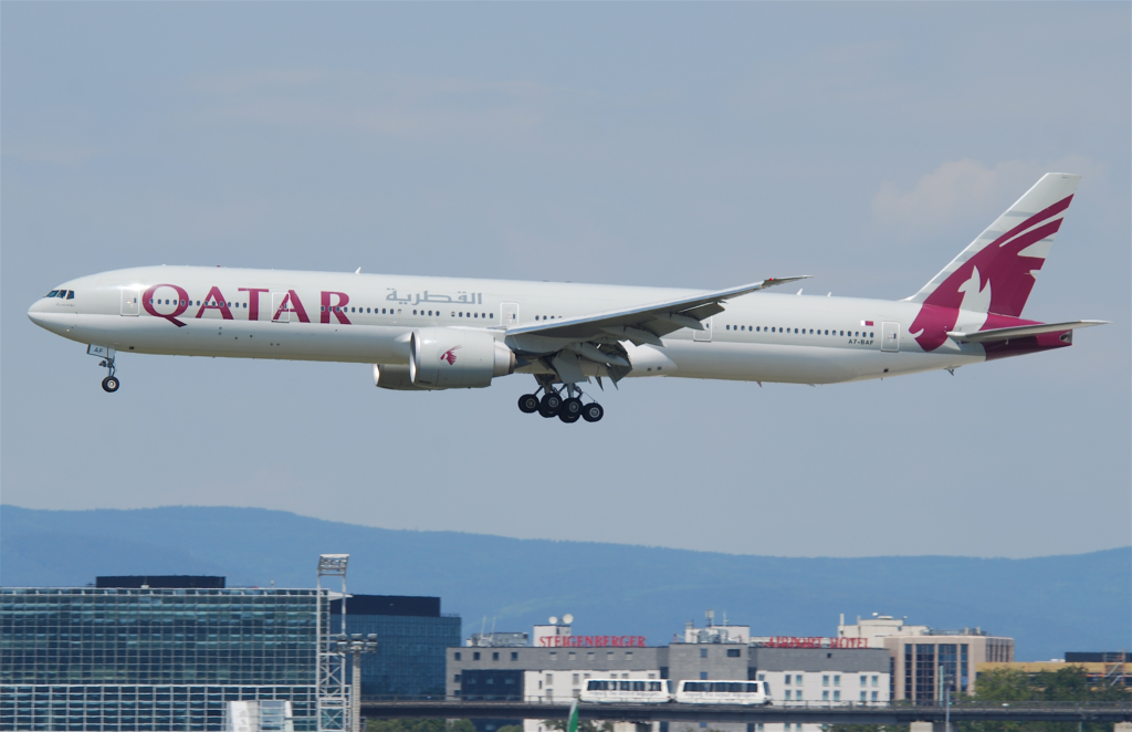 Qatar Airways QR960 Bangkok