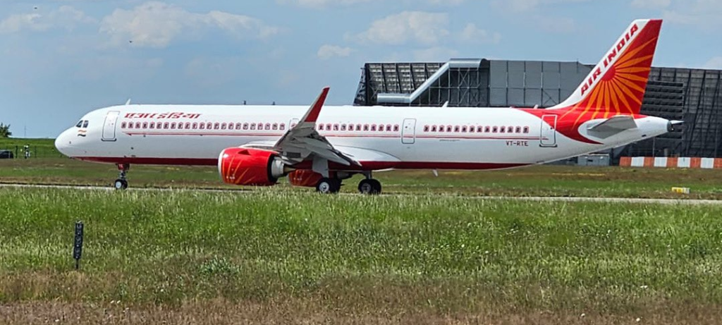 Air India fourth Airbus A321neo VT-RTE