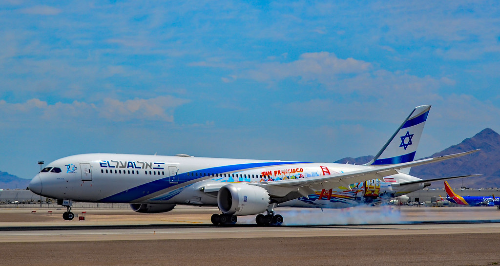 Since November 2023, El Al Israel Airlines (LY) has gradually expanded its services to New York. During selected weeks, the airline plans to operate up to 32 weekly flights