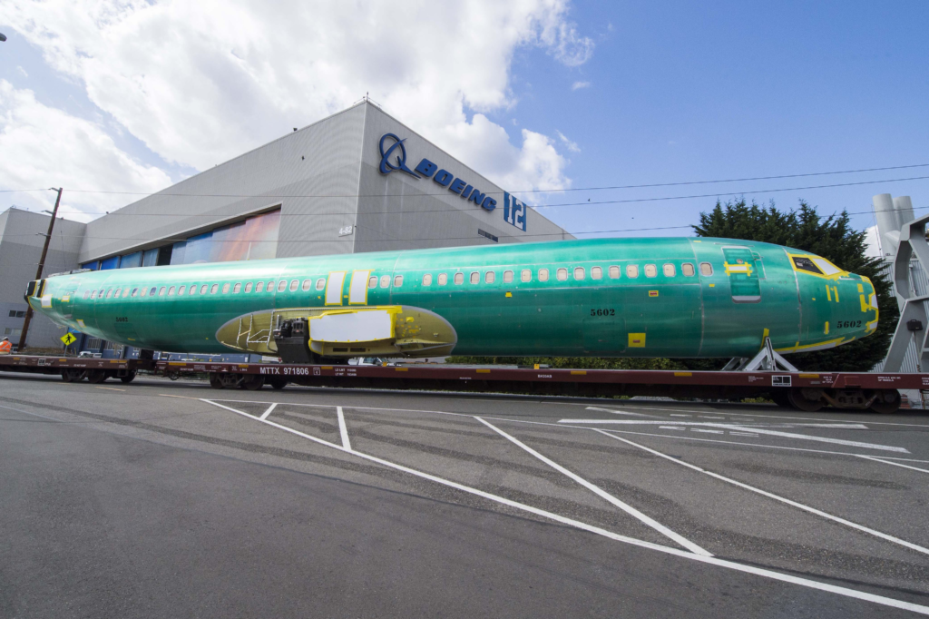 WICHITA, KANSAS- A new quality problem related to the Boeing 737 MAX involving its supplier Spirit AeroSystems has come to light. The problem concerns incorrectly drilled holes on the aft pressure bulkhead, as disclosed by the aircraft manufacturer on Wednesday.