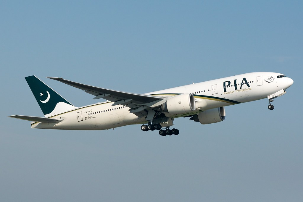 Pakistani Boeing 777 enters Indian airspace