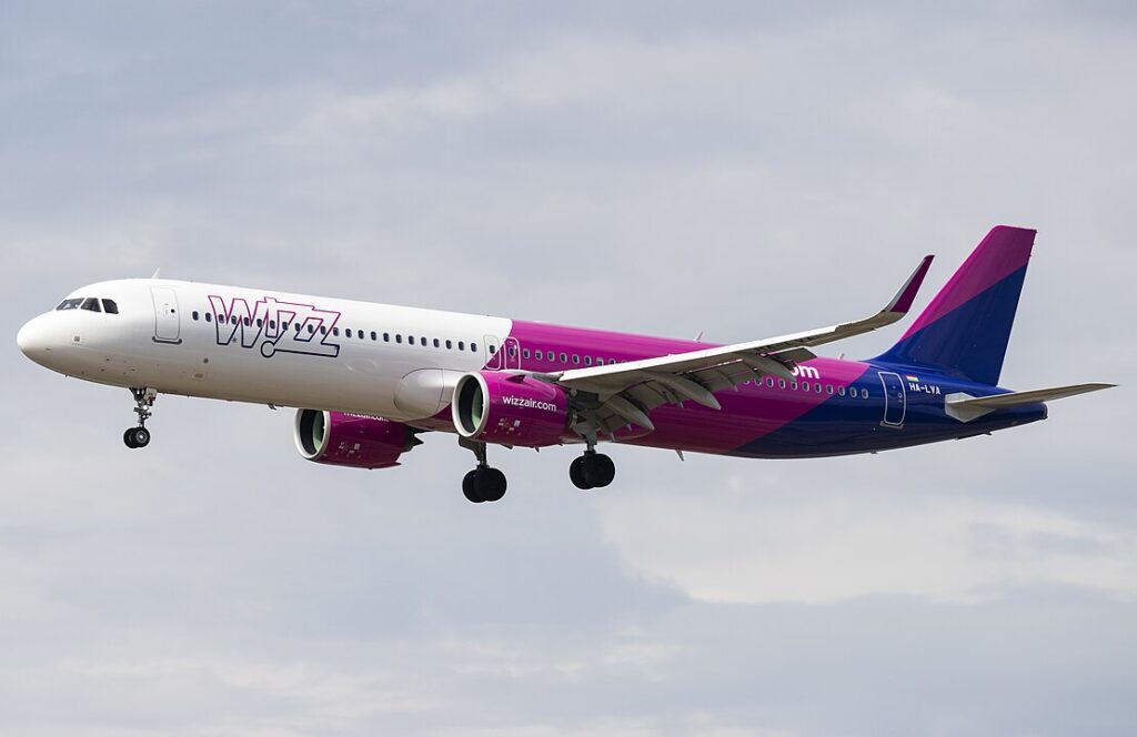 Wizz Air New Airbus A321neo Declares Emergency | Exclusive