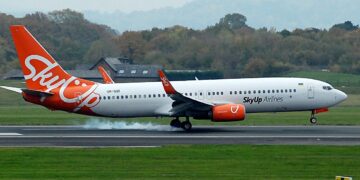 SkyUp airlines Boeing 737-8H6, UR-SQB
