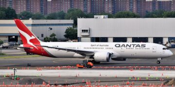 Qantas Boeing 787