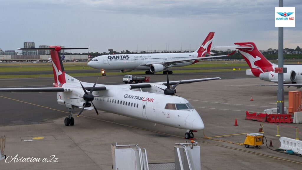 Australian flag carrier Qantas link (QF) flight from Sydney (SYD) to Canberra (CBR) returned back to SYD after experiencing smoke in the cockpit.