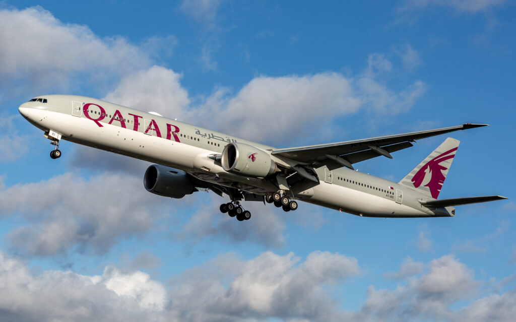  Qatar Airways (QR) has become the largest airline to collaborate with Starlink, offering complimentary high-speed, low-latency internet connectivity on specific aircraft and routes.