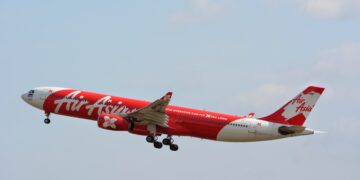 Punjab: There is good news for passengers Air Asia X announced direct flights from Amritsar, Punjab to Australia, Kuala Lumpur, Thailand and other Southeast Asian countries.