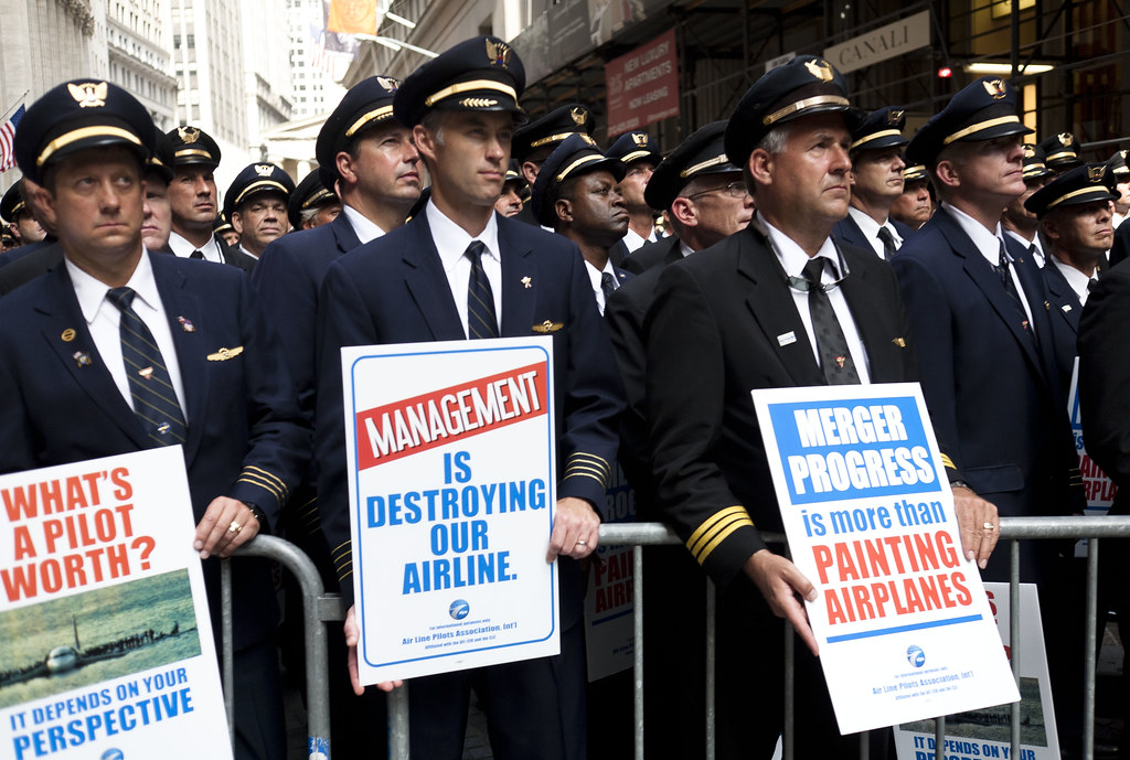 American Airlines Pilots Reject New Merger Exploration Plan with ALPA
