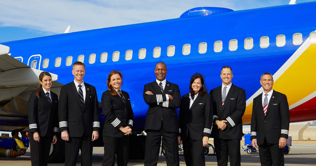 TENNESSEE- Dallas-based Southwest Airlines (WN) has strengthened its dedication to Music City by revealing plans to establish a Pilots and Flight Attendant Crew Base at Nashville International Airport (BNA) during the second quarter of 2024. 