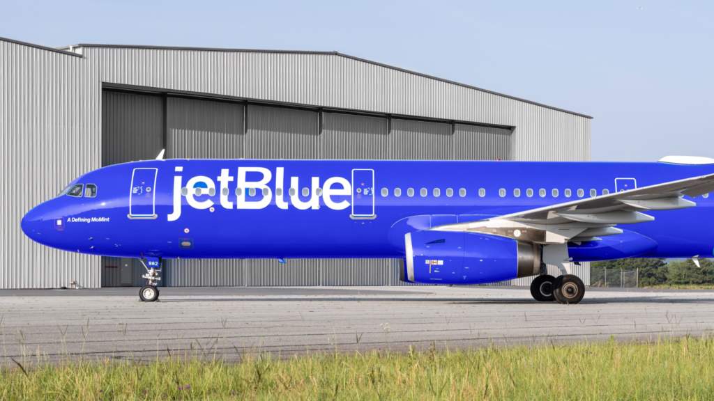 JetBlue Unveils New Livery on its Airbus A321 First Look Aviation A2Z