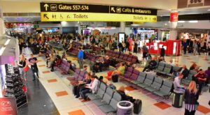 London Gatwick Airport Water Outage Shuts Toilet and Restaurants