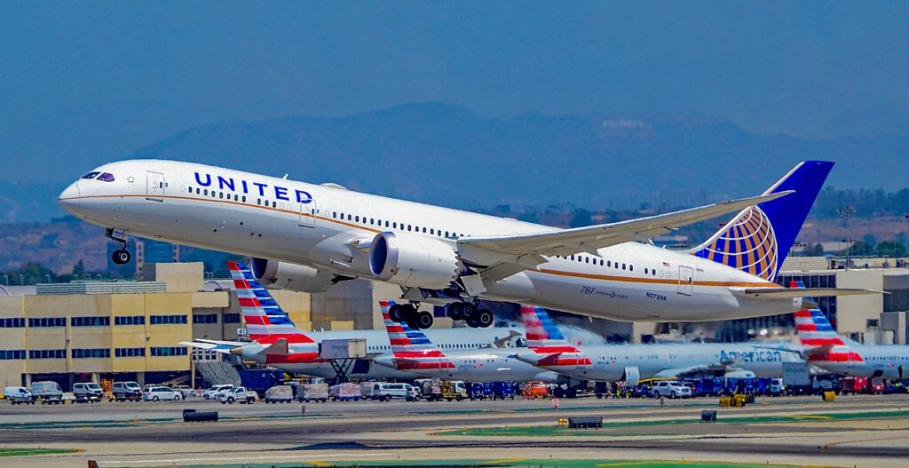 United Airlines (UA) upcoming service, in collaboration with Air New Zealand (NZ), marks the inaugural direct scheduled connection between the South Island and San Francisco (SFO).