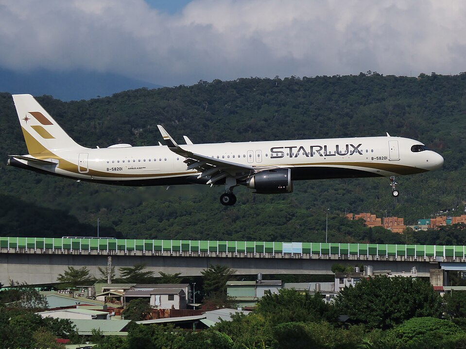 Taiwan-based Starlux Airlines (JX) Airbus A321 experienced damage during a heavy landing at Bangkok airport on Thursday (July 27).