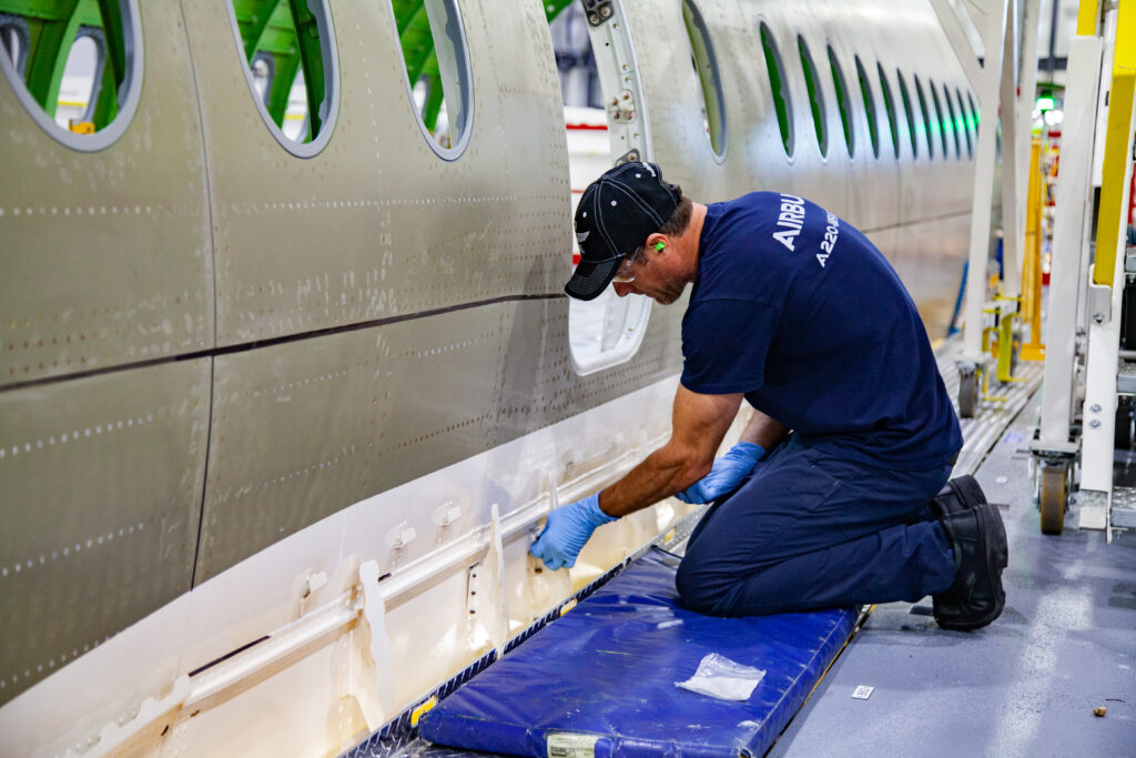 Airbus A220 aircraft assembly line workers in Montreal, Canada, have ratified a new five-year contract, the International Association of Machinists and Aerospace Workers union (IAM) announced Wednesday (May 1, 2024).