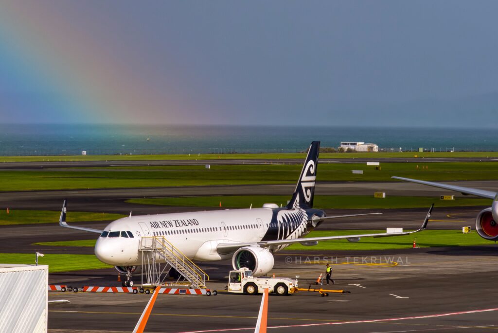 AUCKLAND- Air New Zealand (NZ) has announced that it will temporarily suspend its direct flights between Auckland (AKL) and Hobart (HBA) due to aircraft shortages arising from engine problems affecting some of its planes.
