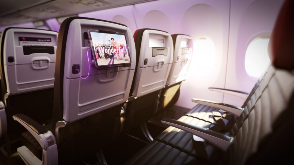 BRISBANE- More than 3,000 Virgin Australia (VA) team members and their families will celebrate the arrival of the airline's first fuel-efficient Boeing 737-8 aircraft today. 